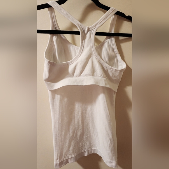 Lululemon Atletica Ebb To Street White Racerback Yoga Tank Top Size 6 - Picture 5 of 6